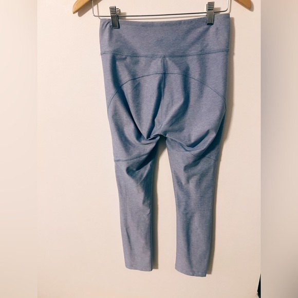 Outdoor Voices Periwinkle Warm Up Legging Small - Picture 3 of 5